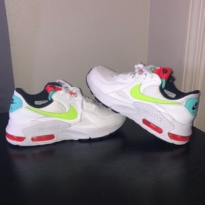 NIKE Air Max Shoes